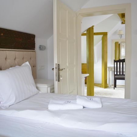 Conacul Bratescu Hotel Bran  Bagian luar foto