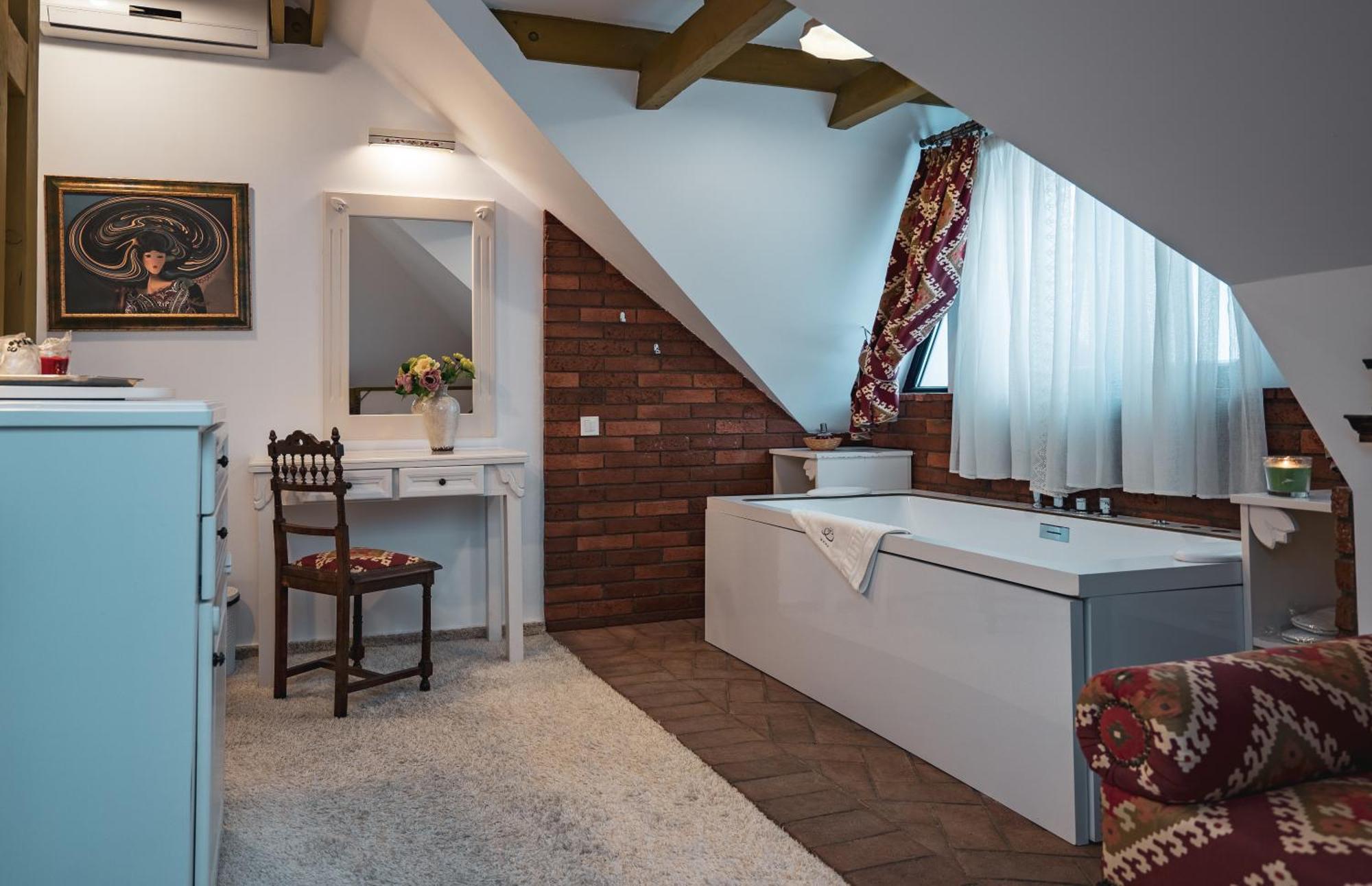 Conacul Bratescu Hotel Bran  Bagian luar foto