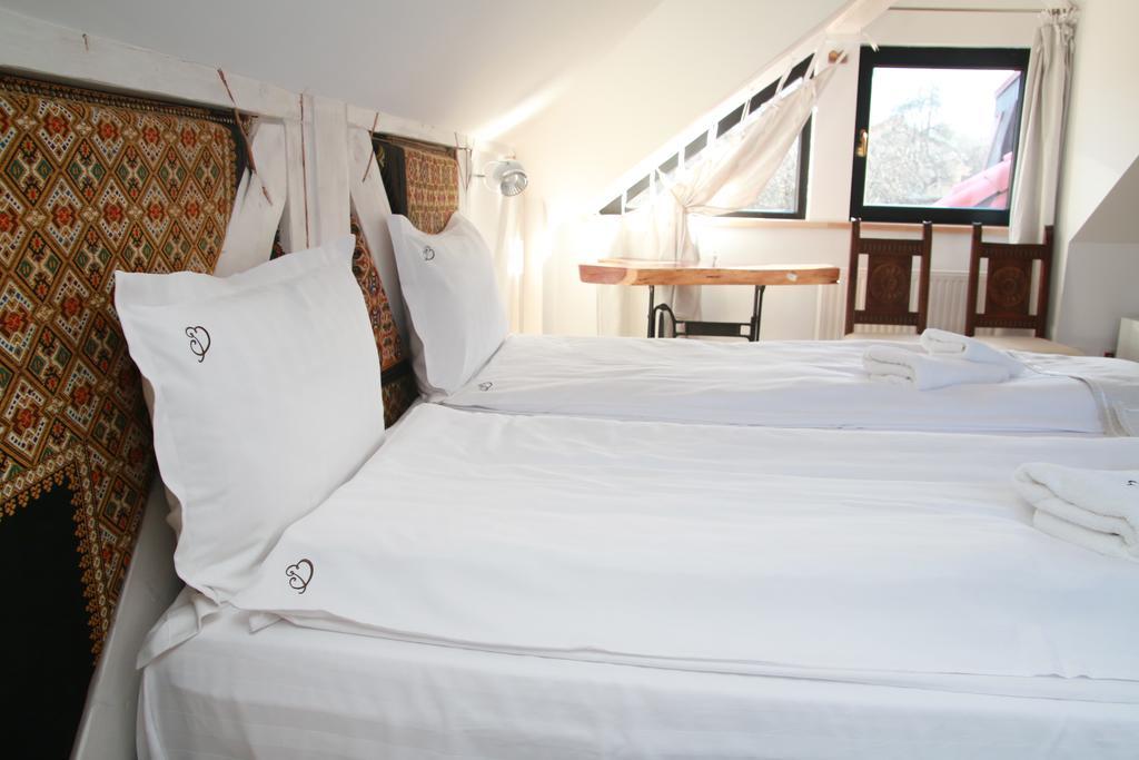 Conacul Bratescu Hotel Bran  Bagian luar foto