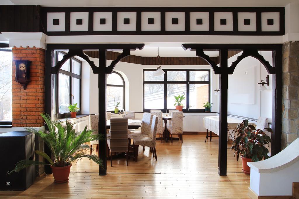 Conacul Bratescu Hotel Bran  Bagian luar foto