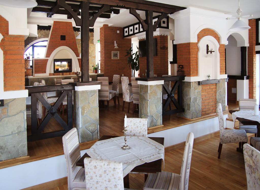 Conacul Bratescu Hotel Bran  Bagian luar foto