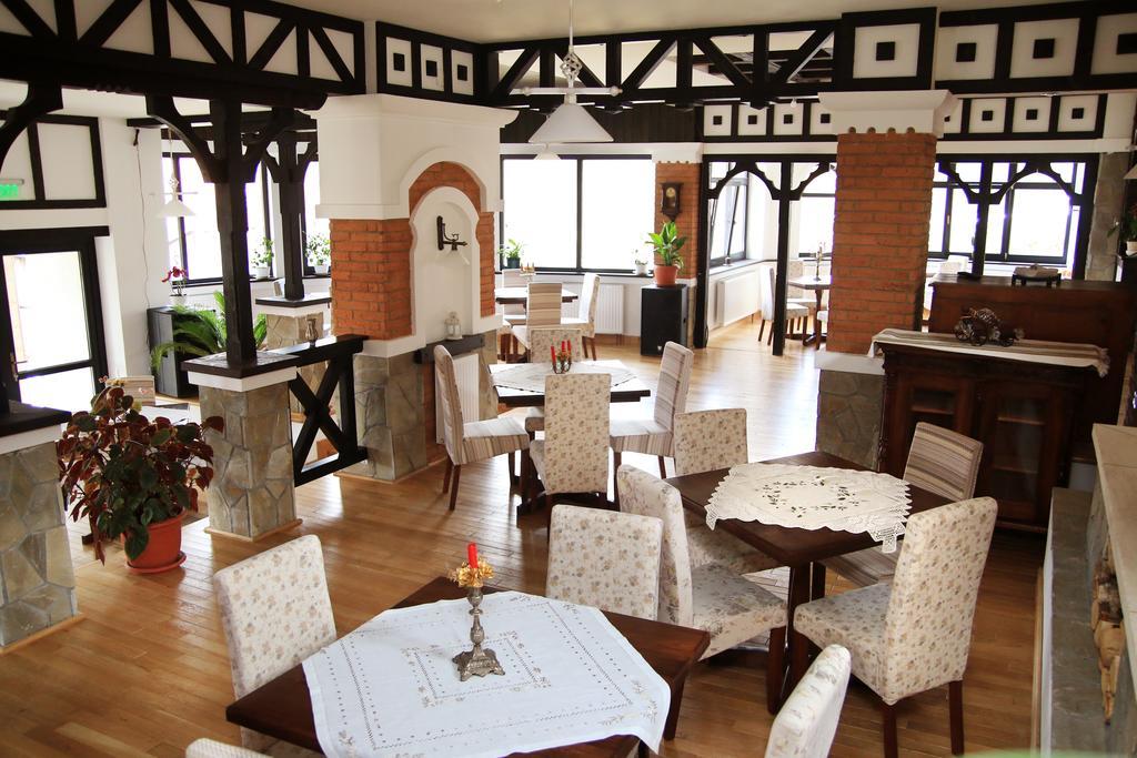 Conacul Bratescu Hotel Bran  Bagian luar foto